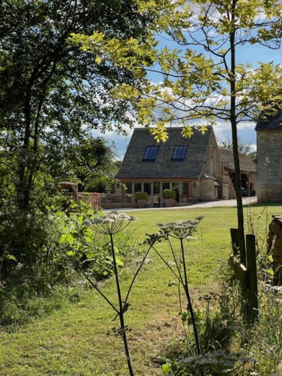Idyllic Secluded Hideaway With Countryside Views On The Edge Of The Cotswolds Villa Hailey Exterior foto